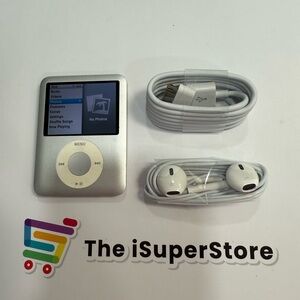 Apple iPod nano 3rd Generation 4GB Silver Excellent  + 1 YR Warranty